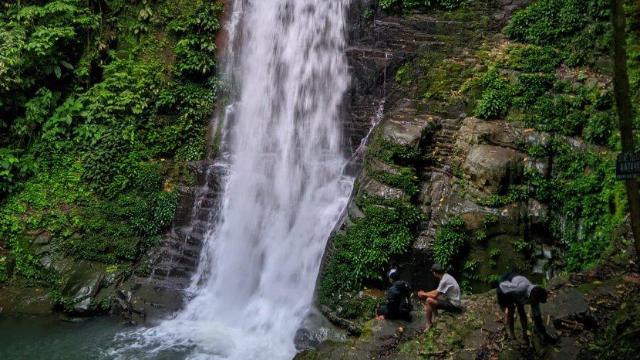 Eksplorasi Alam: Pesona Mistis Air Terjun Batarius
